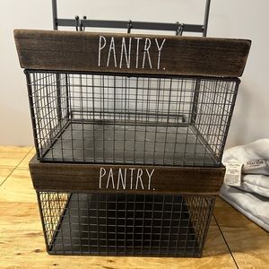 Rae Dunn “ Pantry “ organizer